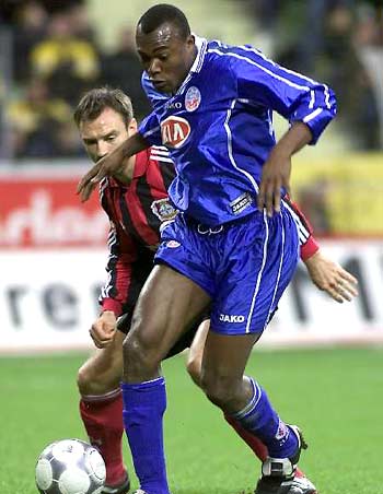 界网坛的瞩 界网坛的瞩